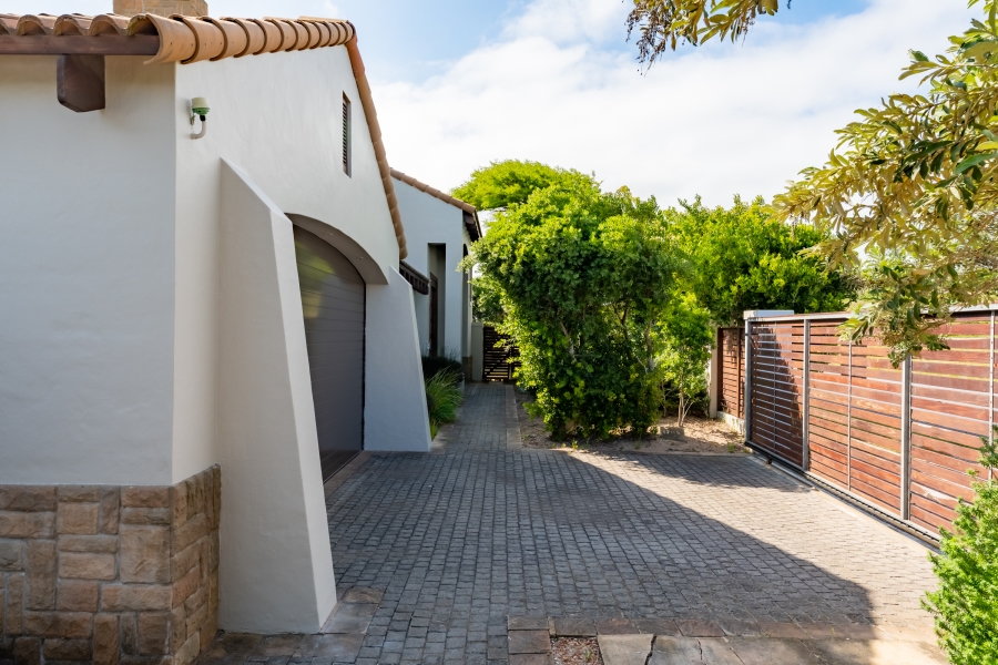 3 Bedroom Property for Sale in St Francis On Sea Phase I Eastern Cape